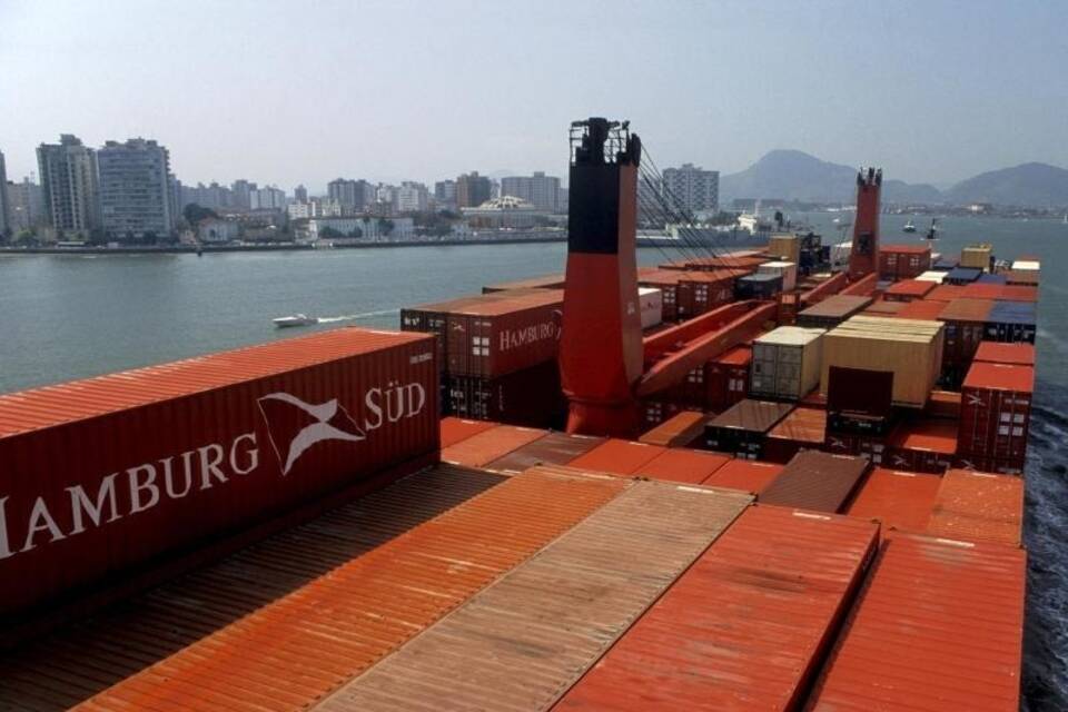 Containerschiff Containerschiff
