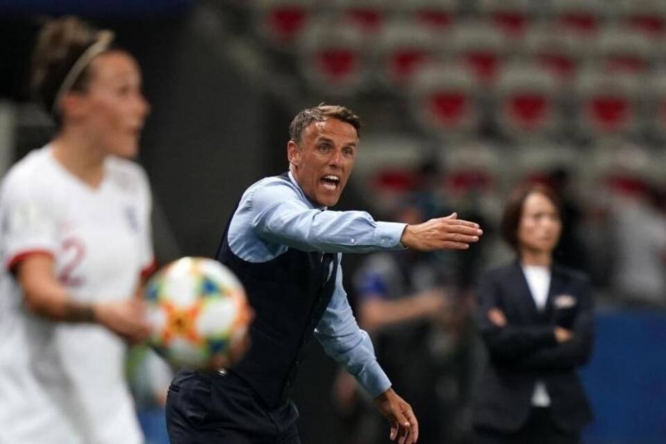 England-Coach England-Coach