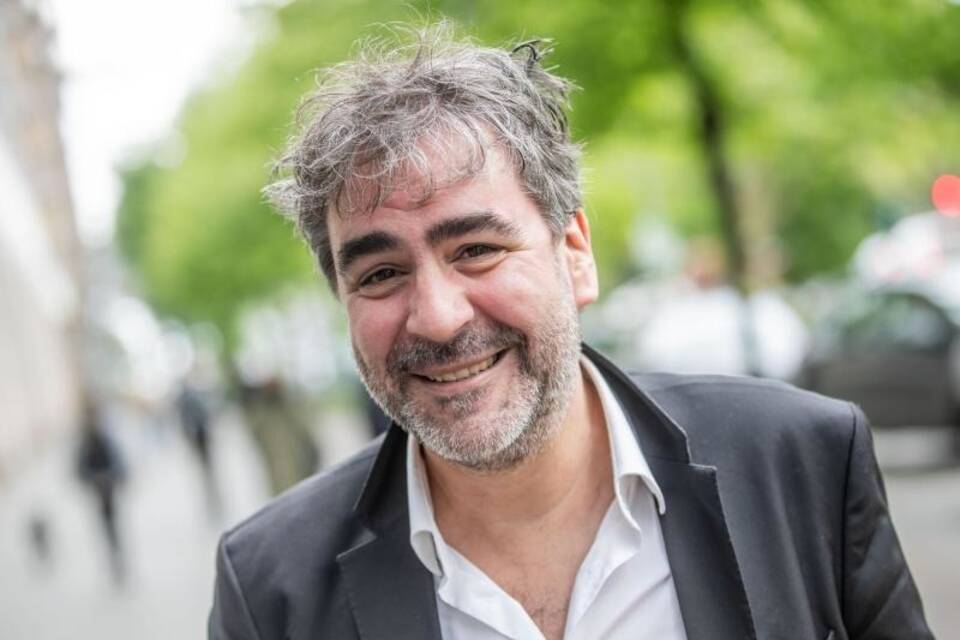 Deniz Yücel