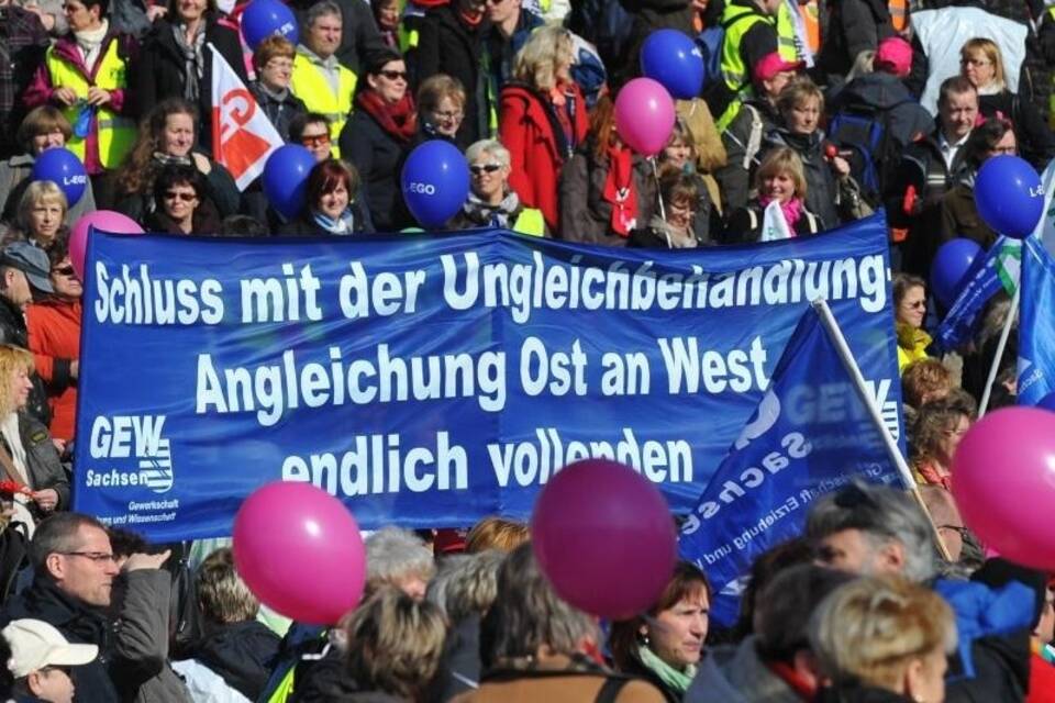 Protest gegen Lohnunterschied