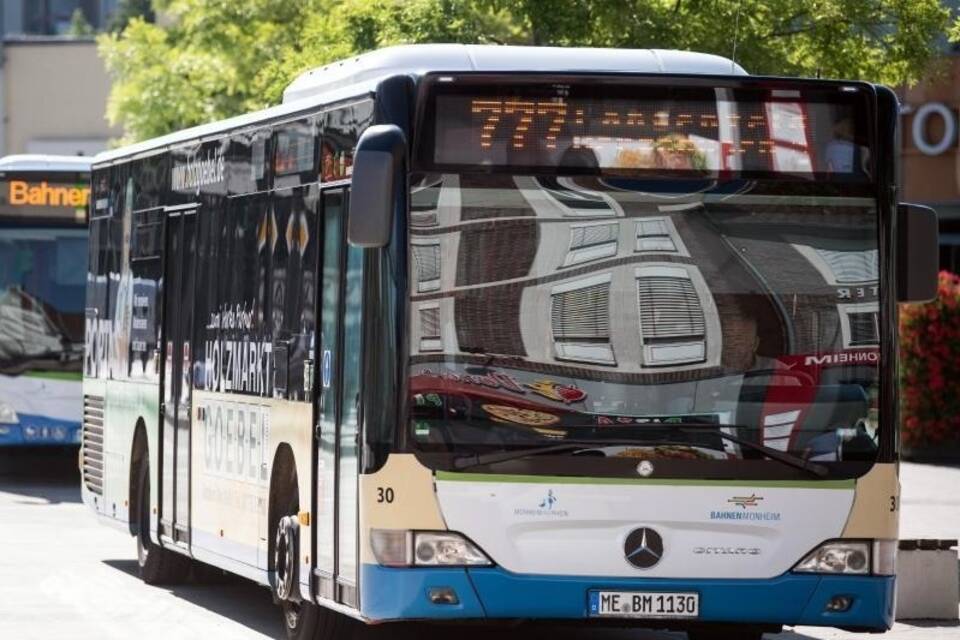 Bus in Monheim Bus in Monheim