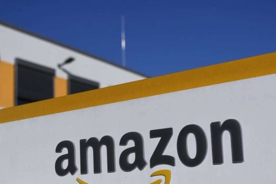 Online-Händler Amazon Online-Händler Amazon