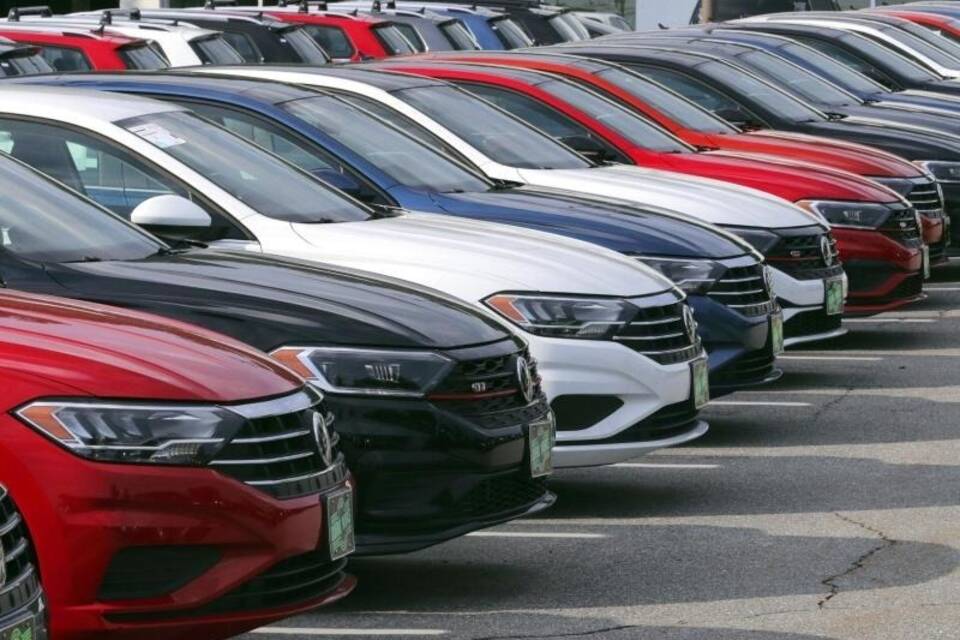 Neuwagen Neuwagen