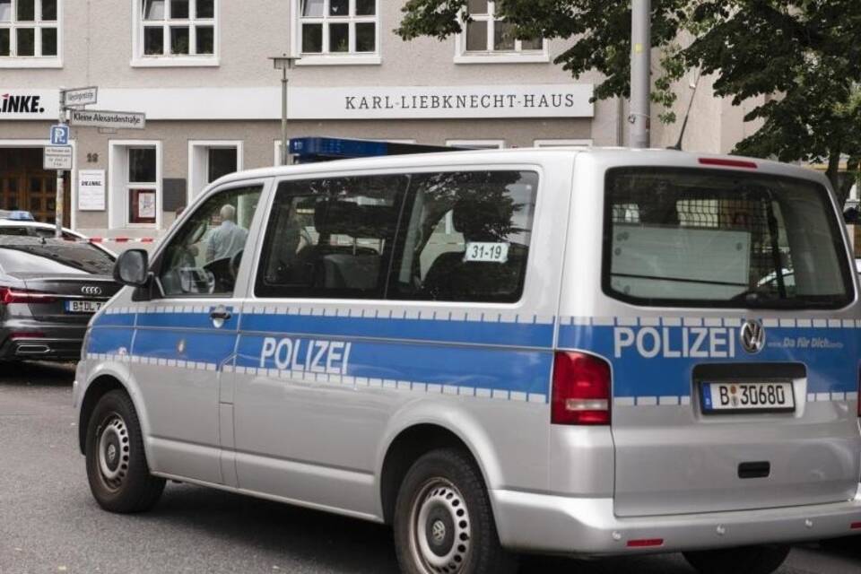 Karl-Liebknecht-Haus Karl-Liebknecht-Haus