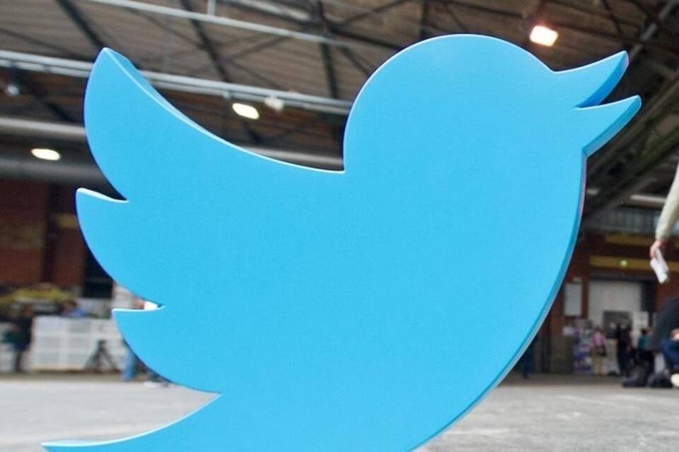 Twitter Twitter