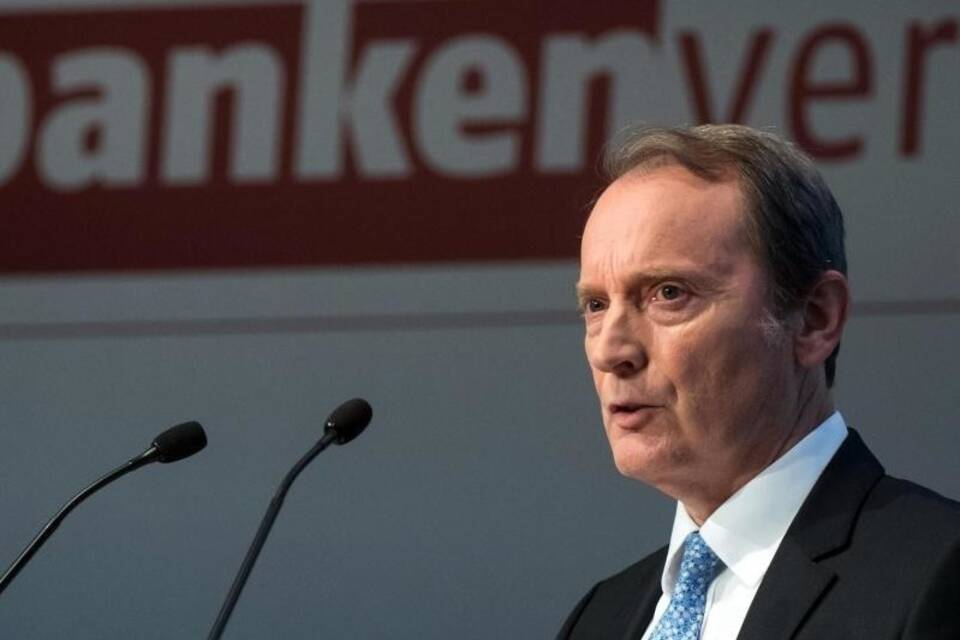 Bankenverband schlägt Alarm Bankenverband schlägt Alarm