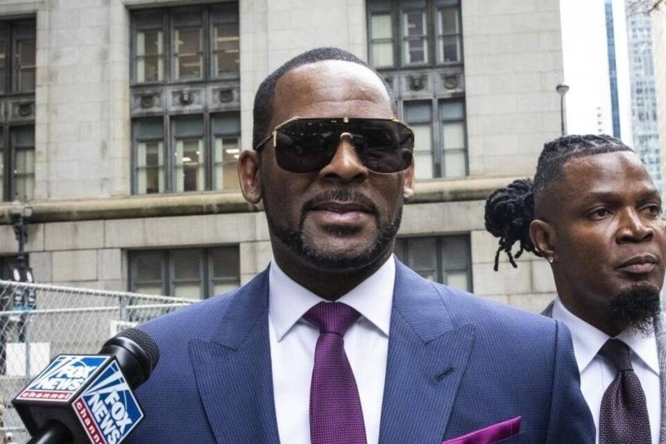R. Kelly R. Kelly