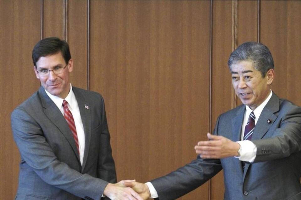 US-Verteidigungsminister in Japan US-Verteidigungsminister in Japan
