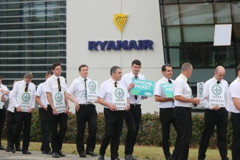 Ryanair - Piloten Ryanair - Piloten