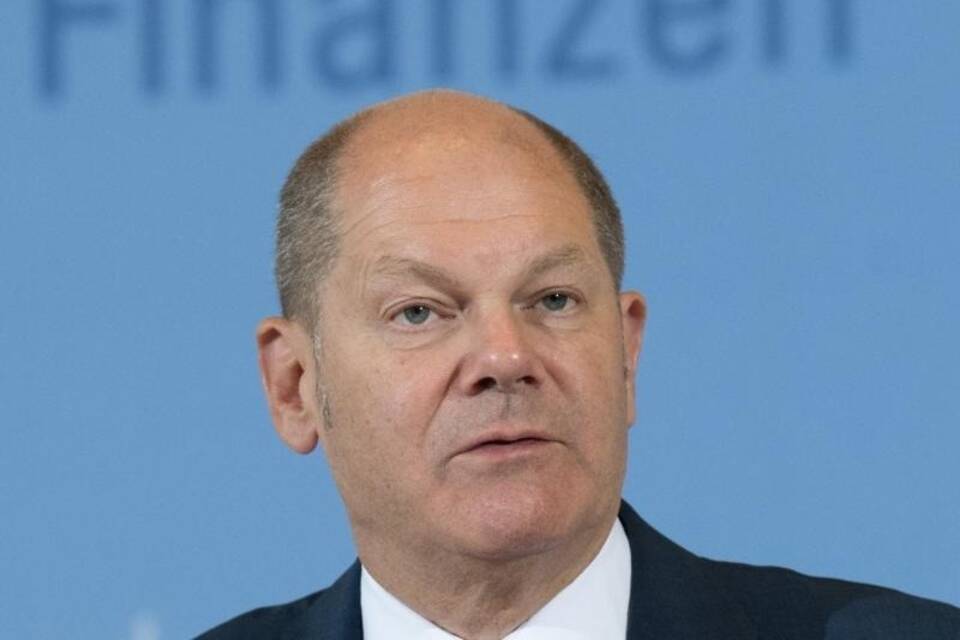 Finanzminister Scholz legt Gesetz zu Soli vor