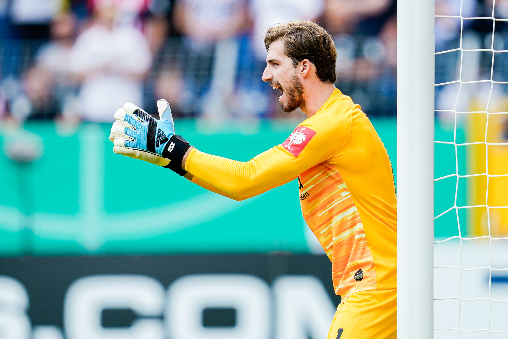 Die besten Bilder von Waldhof Mannheim gegen Eintracht ...