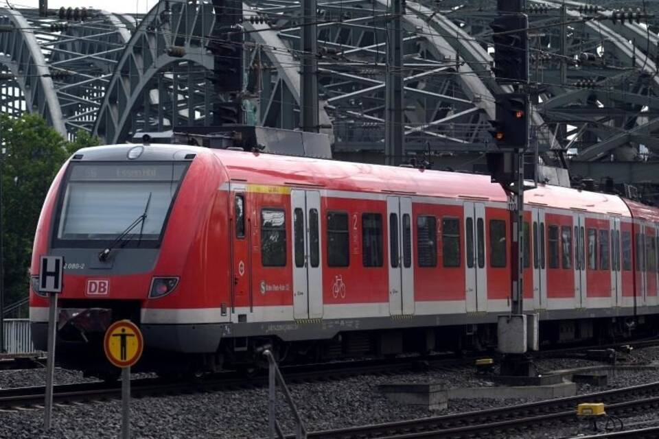 Gratis-Bahnfahrten für Soldaten Gratis-Bahnfahrten für Soldaten