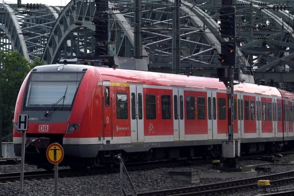 Gratis-Bahnfahrten für Soldaten