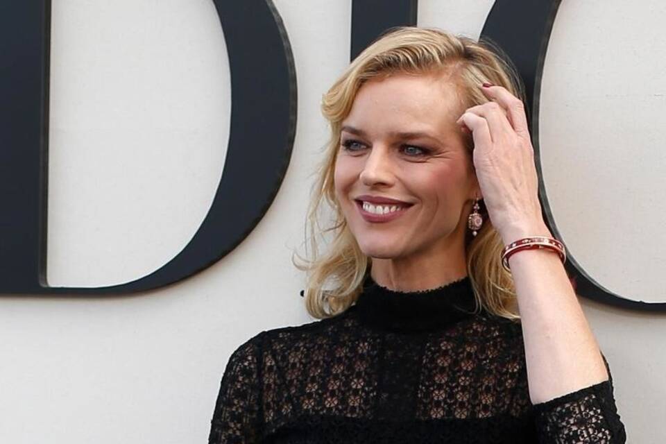 Eva Herzigova