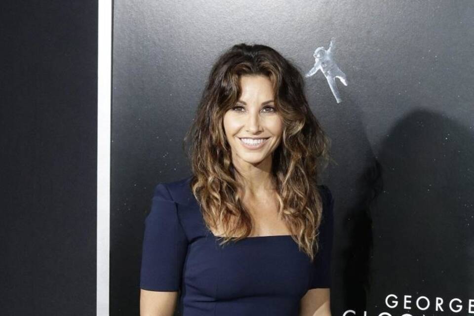 Gina Gershon Gina Gershon