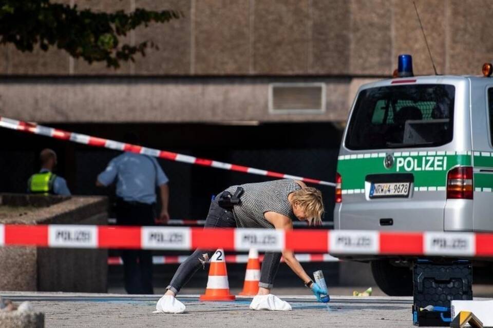 Mann stirbt nach Auseinandersetzung in Köln Mann stirbt nach Auseinandersetzung in Köln