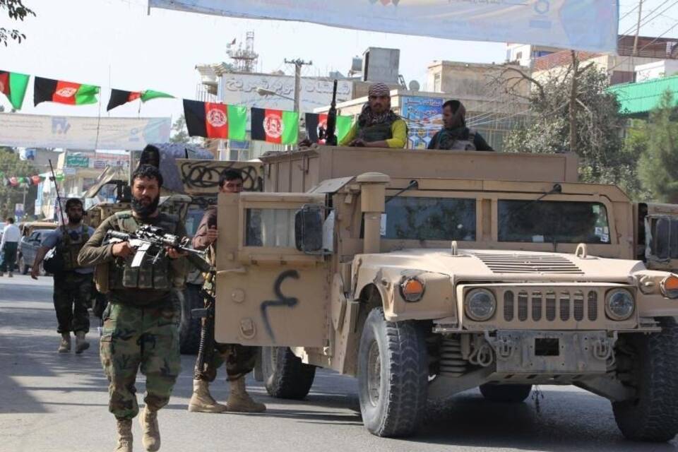 Taliban greifen Kundus an Taliban greifen Kundus an