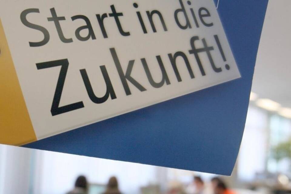 "Start in die Zukunft" "Start in die Zukunft"