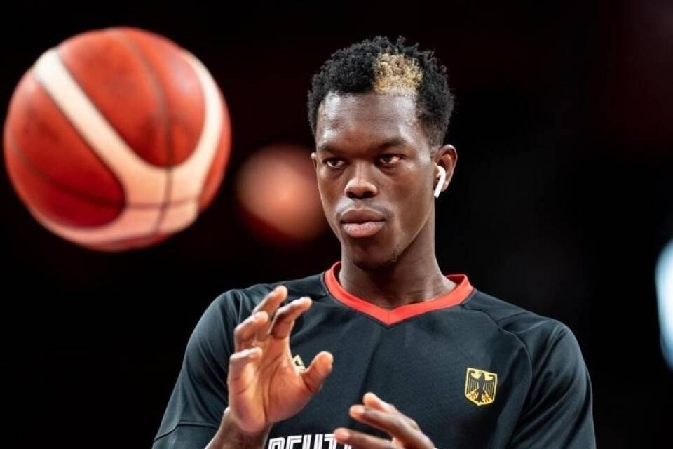 Dennis Schröder Dennis Schröder