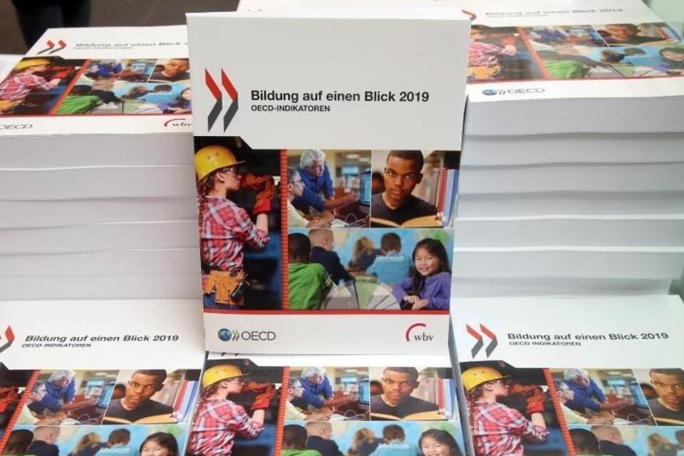 OECD-Studie «Bildung auf einen Blick 2019» OECD-Studie «Bildung auf einen Blick 2019»