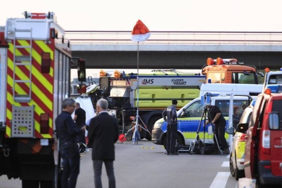 Mutmaßlicher Straftäter erschossen Mutmaßlicher Straftäter erschossen