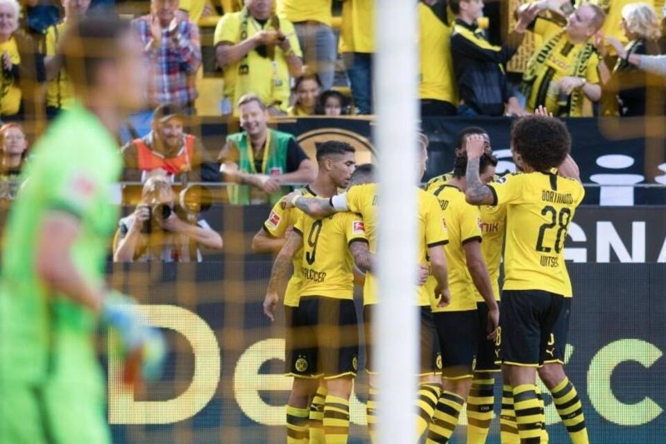Borussia Dortmund - Bayer Leverkusen Borussia Dortmund - Bayer Leverkusen