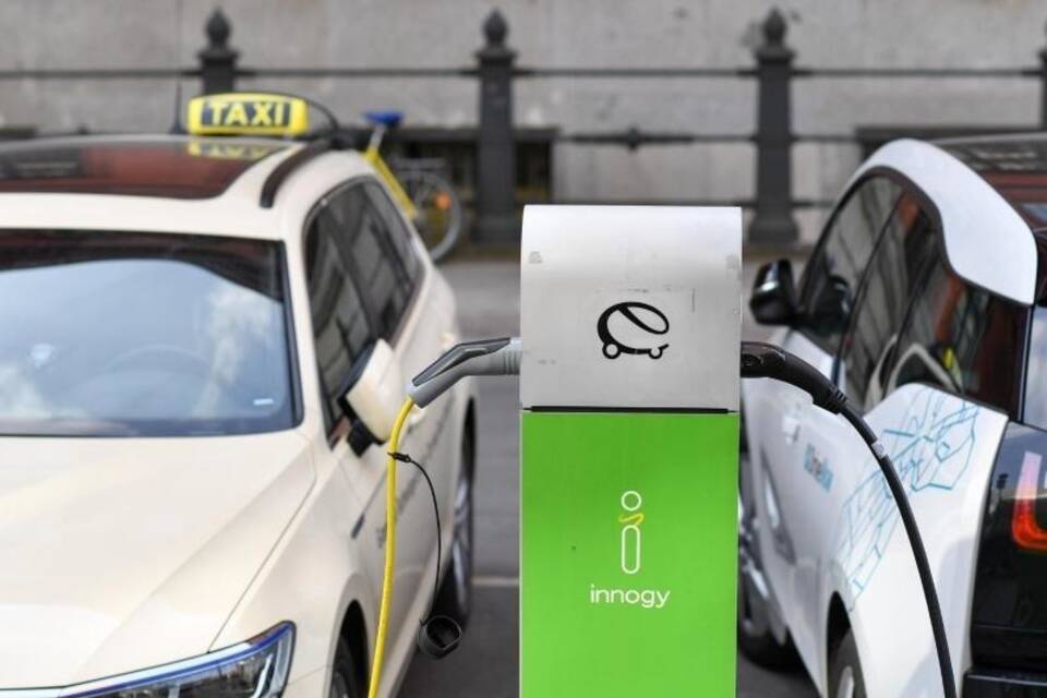 Elektroautos Elektroautos