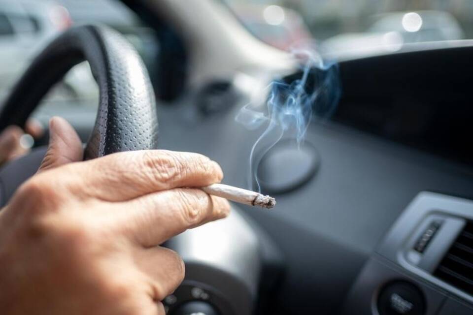 Rauchen im Auto