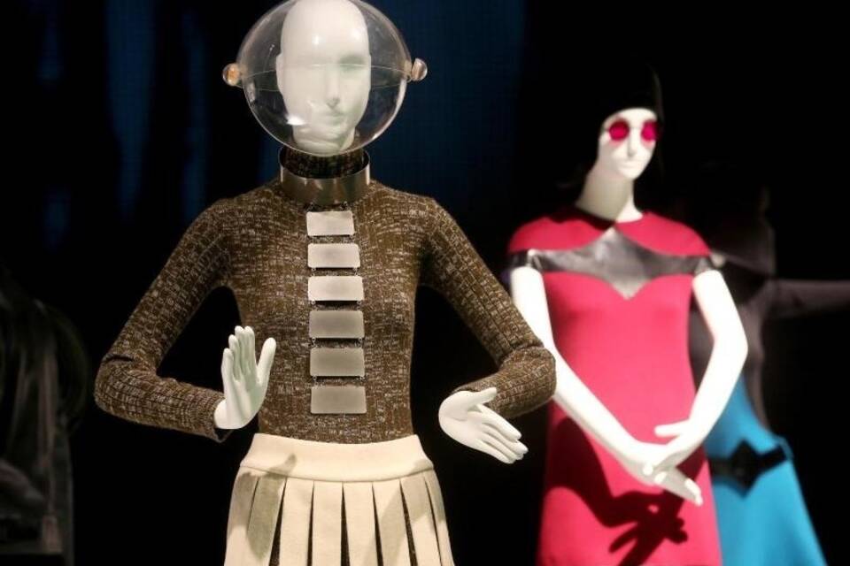 Ausstellung "Pierre Cardin. Fashion Futurist" Ausstellung "Pierre Cardin. Fashion Futurist"
