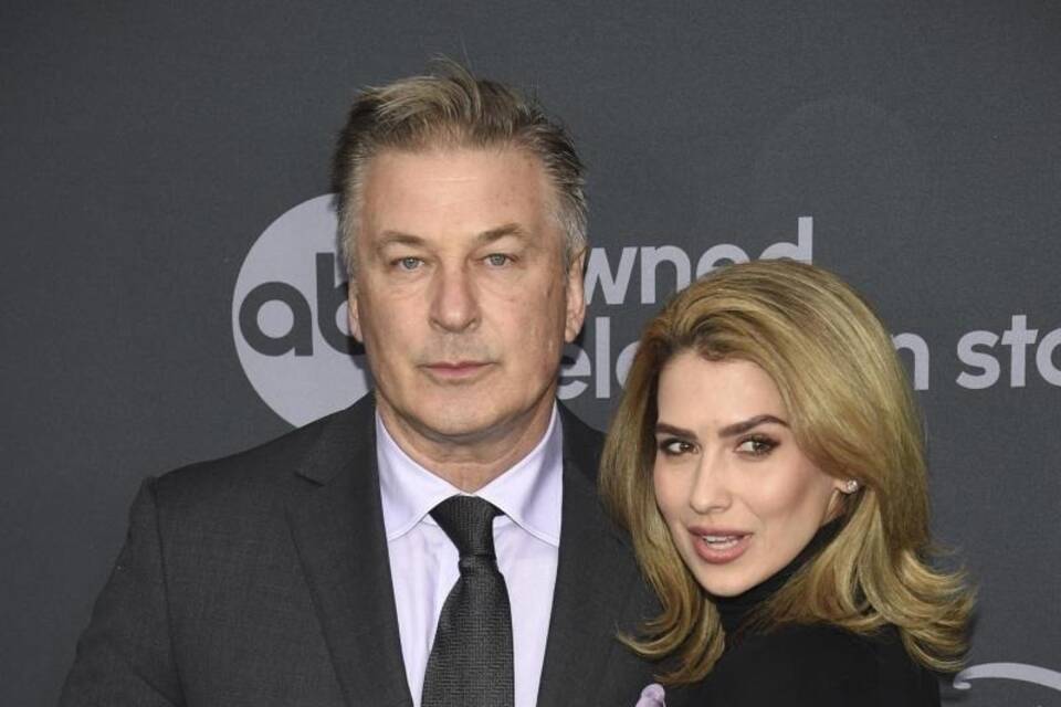 Alec Baldwin + Hilaria Baldwin