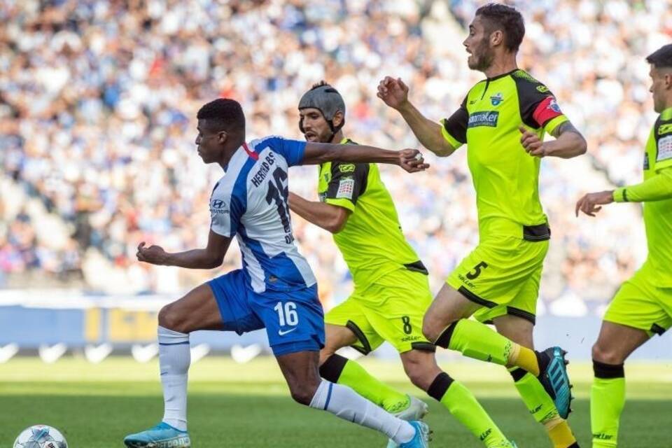 Hertha BSC - SC Paderborn 07 Hertha BSC - SC Paderborn 07
