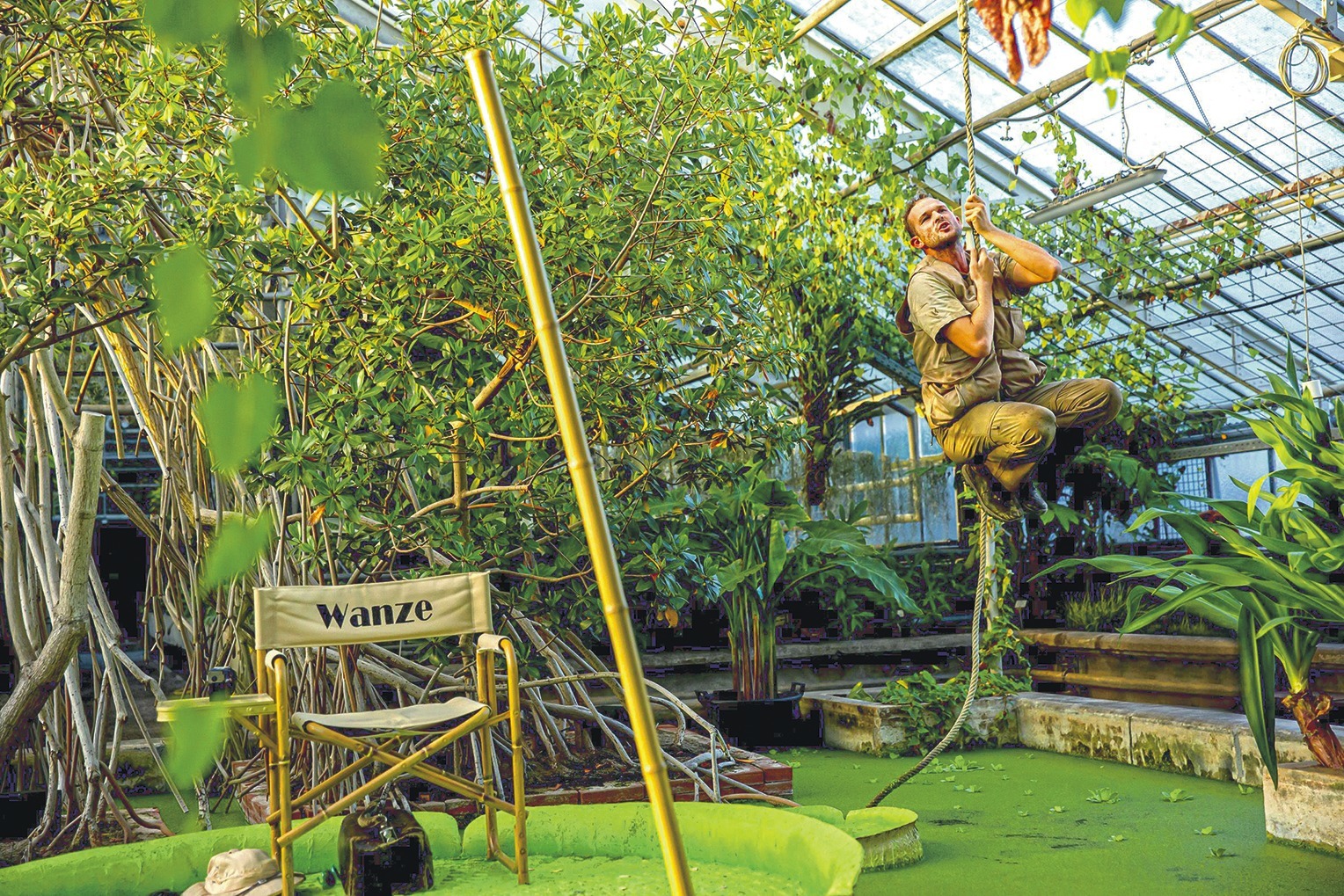 Heidelberg Insektenkrimi Im Botanischen Garten Spielzeit Auftakt Des Jungen Theaters Kultur Regional Rnz