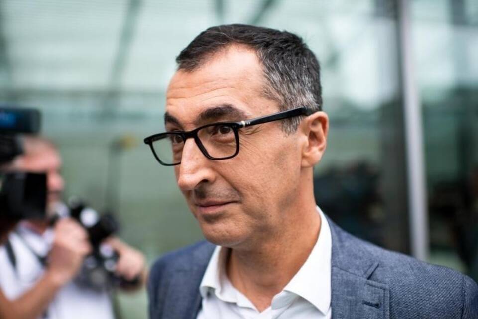 Cem Özdemir Cem Özdemir