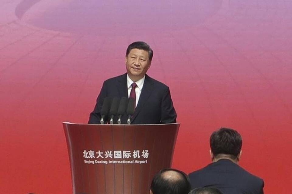 Präsident Xi Jinping hält Laudatio Präsident Xi Jinping hält Laudatio
