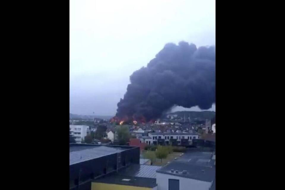 Feuer in nordfranzösischer Chemiefabrik Feuer in nordfranzösischer Chemiefabrik