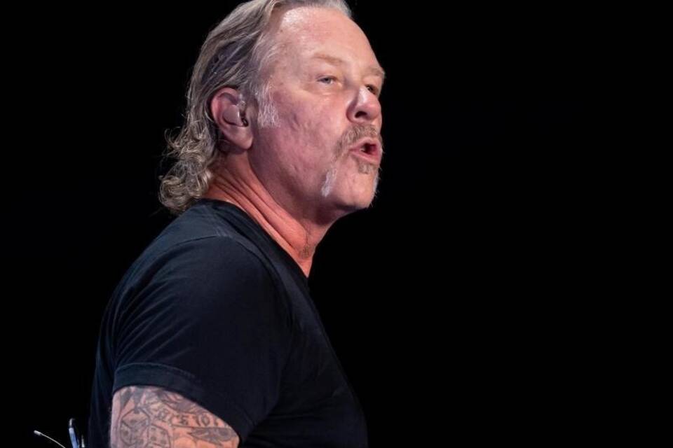 James Hetfield James Hetfield