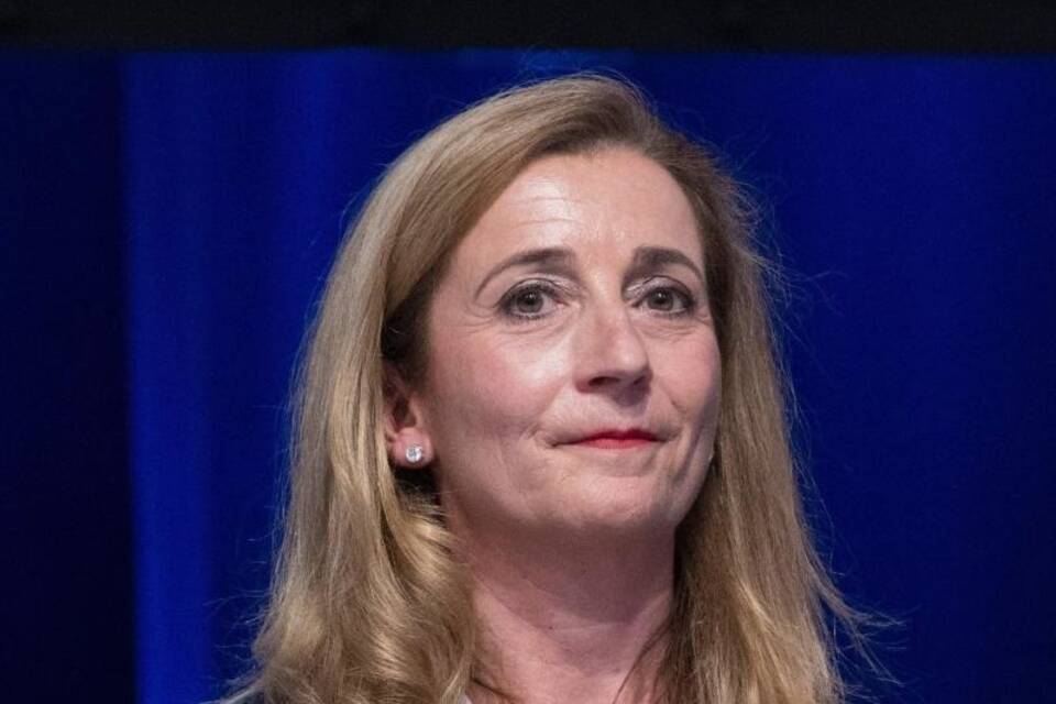 Astrid Hamker Astrid Hamker