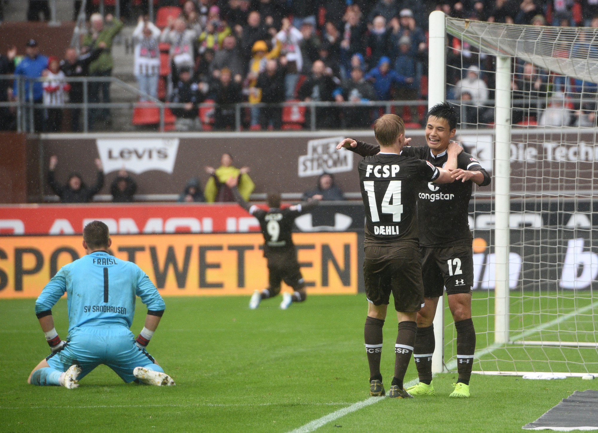 Sv Sandhausen Gegen St Pauli Zu Wenig Manner Auf Dem Platz Svs Rnz