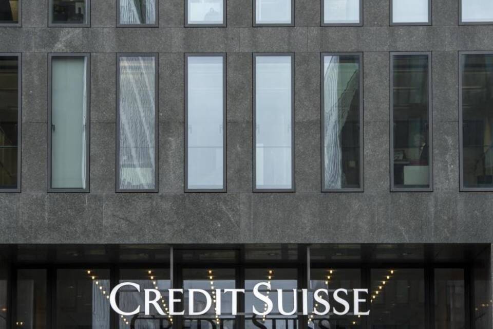 Credit Suisse Credit Suisse