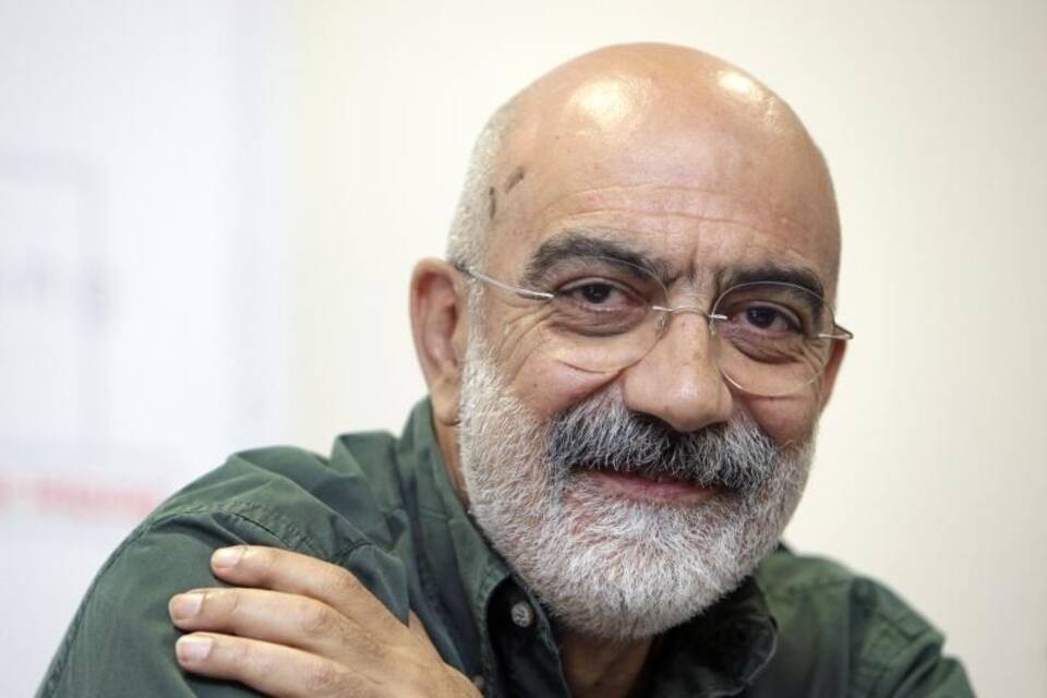 Ahmet Altan Ahmet Altan
