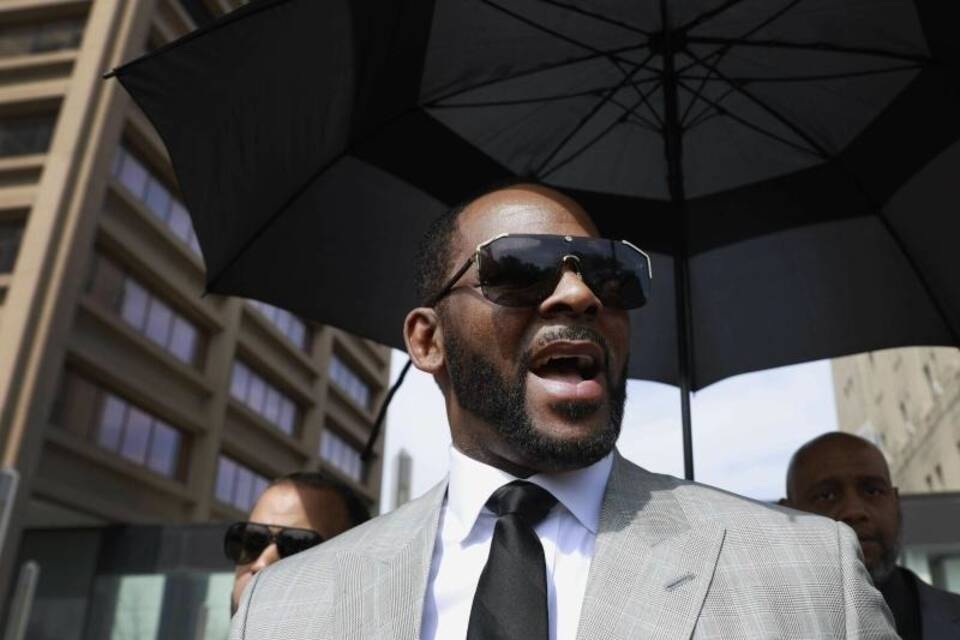 R. Kelly R. Kelly