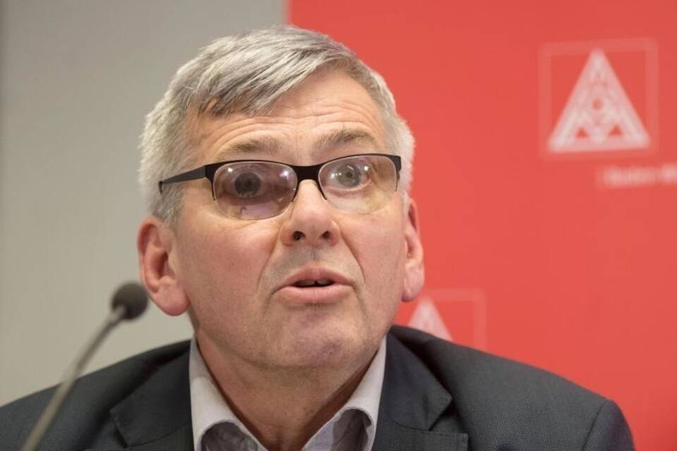 Jörg Hofmann Jörg Hofmann
