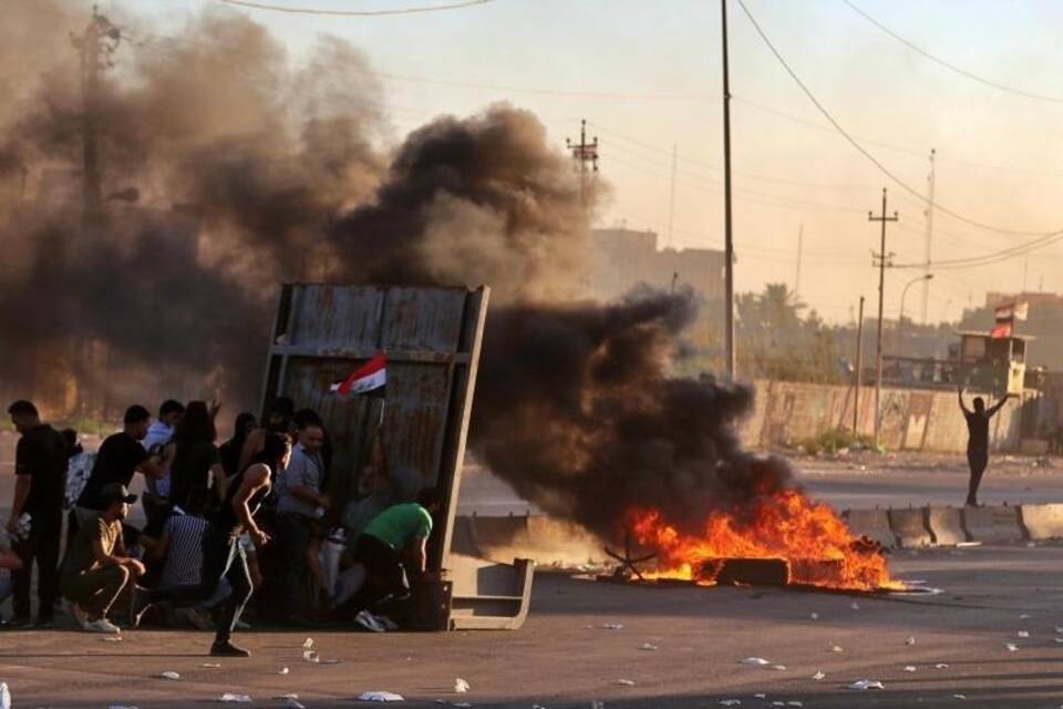 Protest in Bagdad Protest in Bagdad