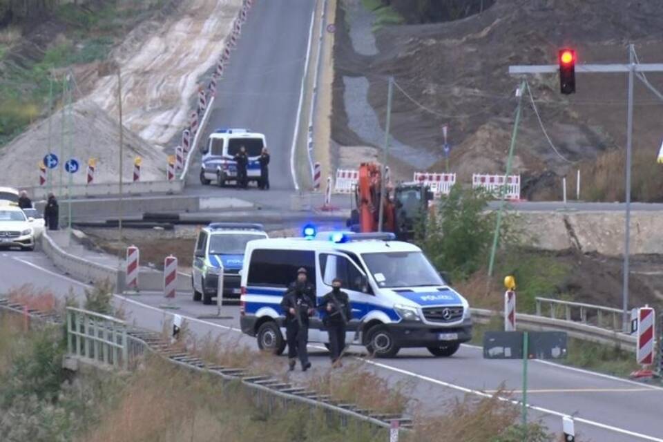 Polizeikontrolle auf Bundesstraße 91