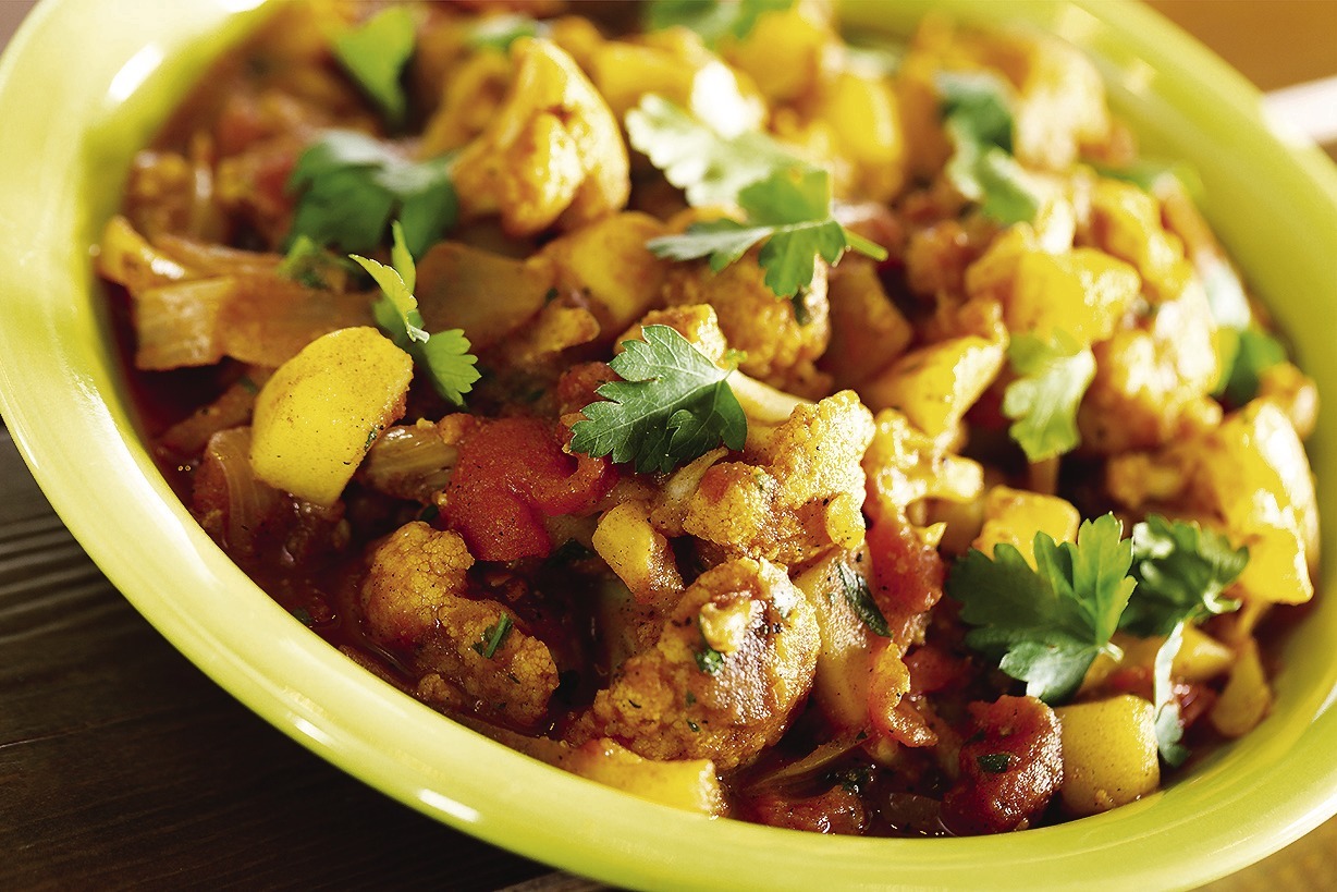 leicht und lecker: Indisches Blumenkohl-Curry (Aloo Gobi) - Rezepte - RNZ