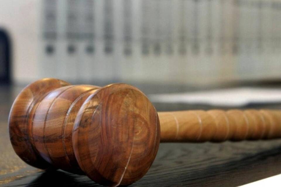 Mülheim: Drei Jugendliche wegen Vergewaltigung angeklagt Mülheim: Drei Jugendliche wegen Vergewaltigung angeklagt