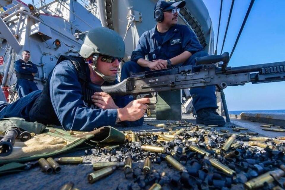 USS Mitscher USS Mitscher