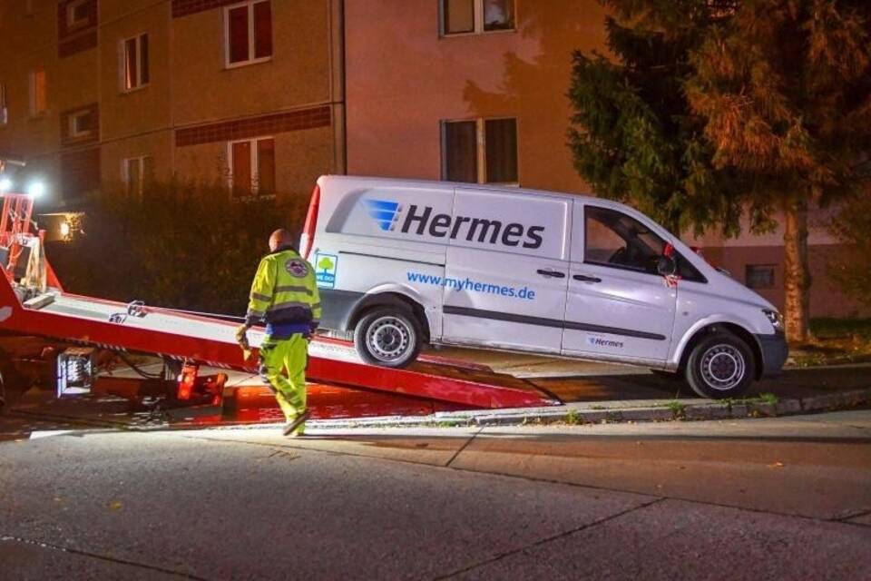 Zwei tote Paketdienst-Mitarbeiter in Haldensleben