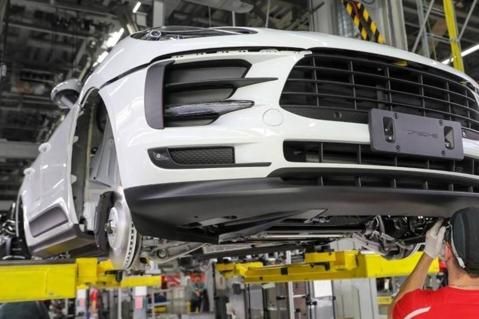 Produktion im Porsche Werk Leipzig