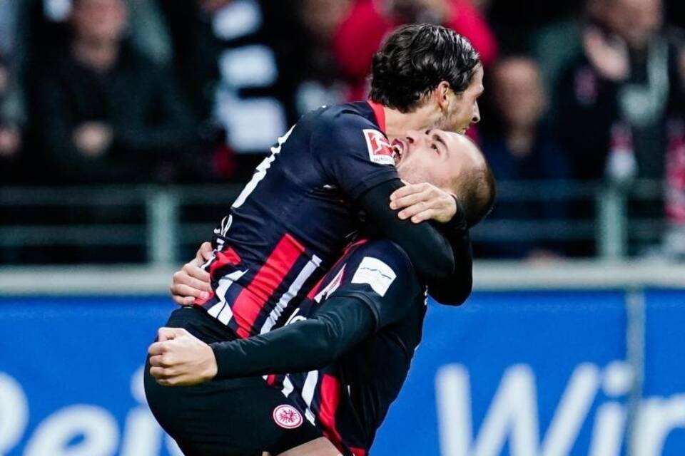 Eintracht Frankfurt - Bayer Leverkusen Eintracht Frankfurt - Bayer Leverkusen